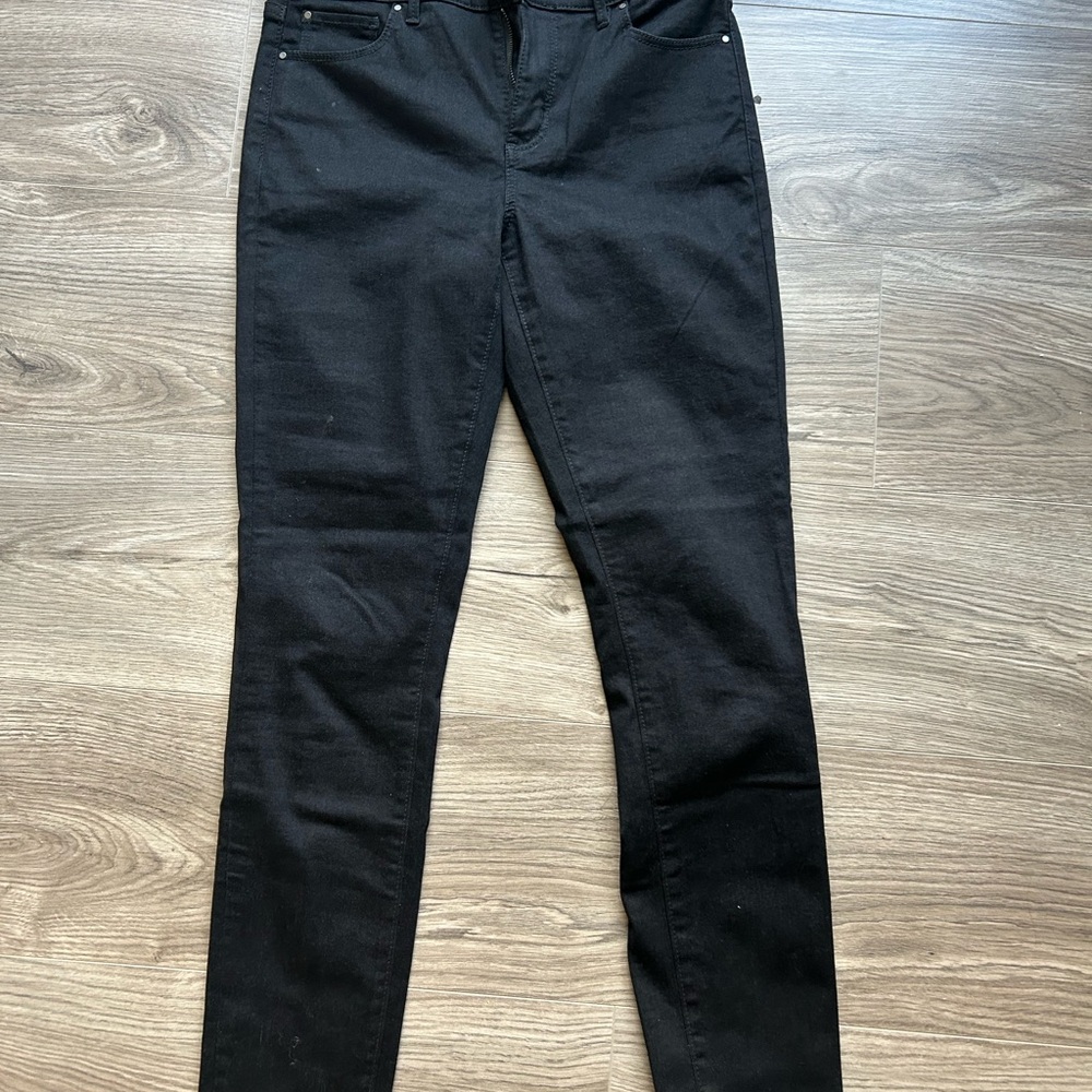 Ann Taylor Curvy Fit Black Jeans